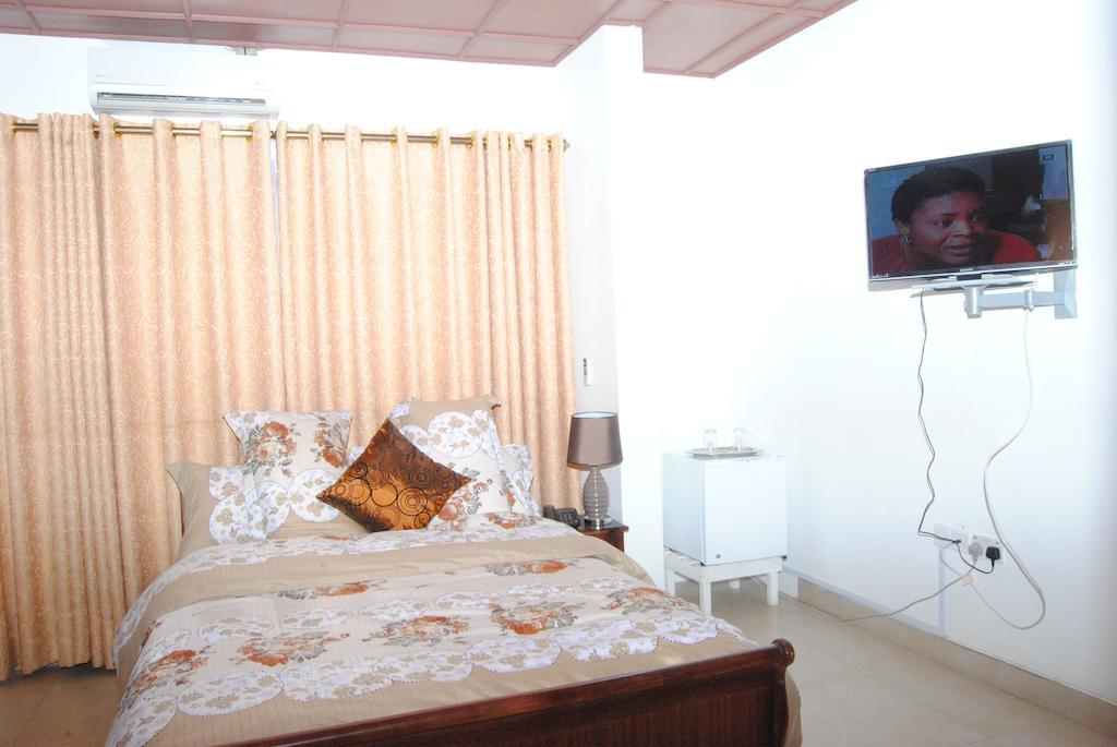 Okumah Hotel Kumasi Habitación foto